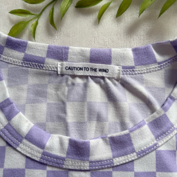 ❤️ Caution To The Wind | Checkered Tank - Picture 2 of 4